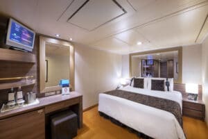  MSC-Cruises-MSC-Fantasia-schip-cruiseschip-categorie-I1-I2-Binnenhut