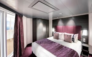 MSC-Cruises-MSC-Grandiosa-MSC-Virtuosa-schip-cruiseschip-categorie SE3-SJ3-Grand-Suite-met bubbelbad