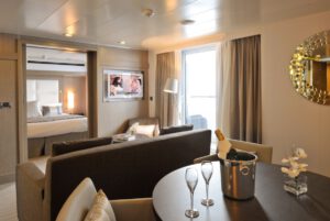 Ponant-l-austral-schip-cruiseschip-categorie SA-Owner Suite