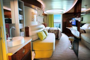 Norwegian-cruise-line-Norwegian-Epic-schip-cruiseschip-categorie-m9-spa-minisuite