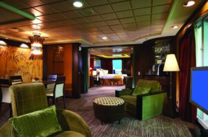 Norwegian-cruise-line-Norwegian-Jewel-Jade-Pearl-Gem-schip-cruiseschip-categorie H4-The Haven-Owner Suite