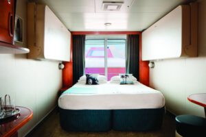 Norwegian-cruise-line-Norwegian-Pride-of-America-schip-cruiseschip-categorie-OK-OX-buitenhut-beperkt-geen-zicht