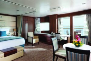 Norwegian-cruise-line-Norwegian-Pride-of-America-schip-cruiseschip-categorie-SD-deluxe-penthouse