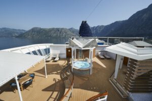 Norwegian-cruise-line-Norwegian-Star-schip-cruiseschip-categorie-S1-3bedroom-garden-villa