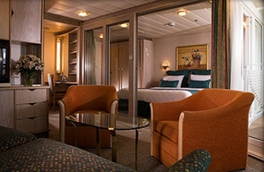 Royal-Caribbean-International-Rhapsody-of-the-Seas-schip-cruiseschip-categorie-GT-Grand-Suite-two-bedroom