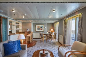 Silversea-Silver-whisper-cruiseschip-schip-categorie-o1-Owner-Suite