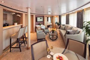 seabourn-seabourn-quest-seabourn-sojourn-seabourn-odyssey-cruiseschip-schip-categorie OW-Owner suite