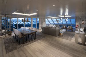 Celebrity-Cruises-Celebrity-Apex-Celebrity-beyond-Celebrity-Edge-schip-Cruiseschip-Categorie-IC-Iconic-Suite