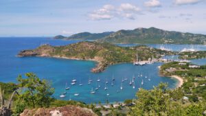 Uitzicht op een mooie baai in de caribbean-2585115_1920