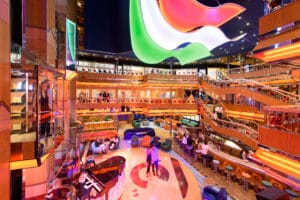 Cruiseship-Costa Fortuna-Costa Cruises-Atrium