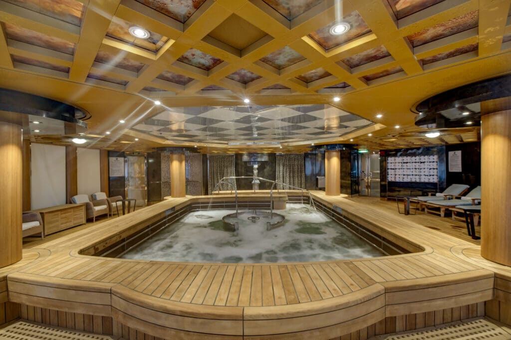 cruiseschip-Holland America Line - Noordam - Hydropool