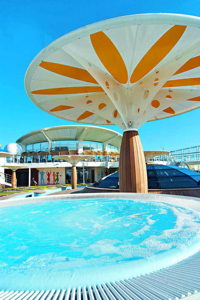 Cruiseschip-AIDAluna-AIDA-Pooldeck