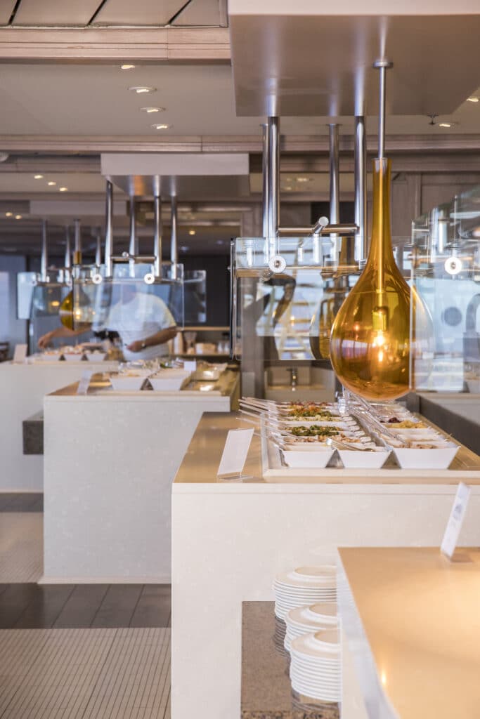 Cruiseschip-Crystal Symphony-Crystal Cruises-Marketplace
