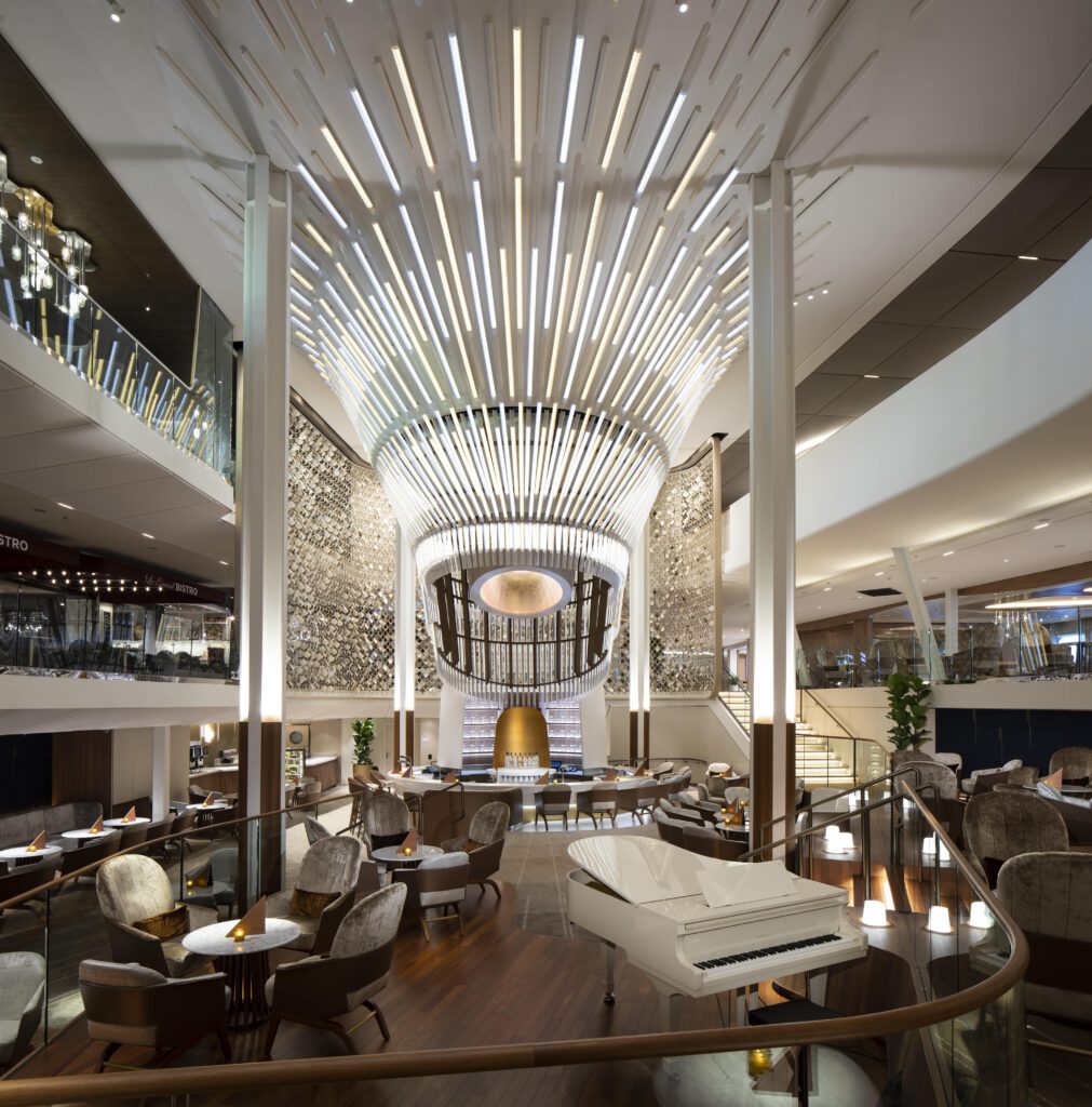 Cruiseschip-Celebrity Edge-Celebrity Cruises-Atrium