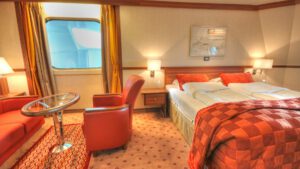 Cruiseschip-Hurtigruten-MS Fram-Schip-Arctic Superior-Categorie F2 en F4