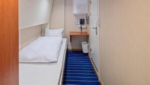 Cruiseschip-Hurtigruten-MS Lofoten-schip-Polar Inside-Categorie I