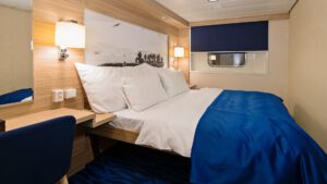 Cruiseschip-Hurtigruten-MS Nordlys-Schip-Arctic Superior-Categorie P