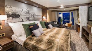 Cruiseschip-Hurtigruten-MS Nordlys-Schip-Expedition Suite-Grand Suite-Categorie MG