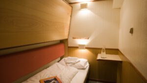 Cruiseschip-Hurtigruten-MS Nordstjernen-schip-Polar Inside-Categorie I2