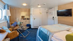 Cruiseschip-Hurtigruten-MS Polarlys-schip-Expedition Suite-Mini Suite-Categorie Q2