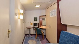 Cruiseschip-Hurtigruten-MS Polarlys-schip-Polar Inside-Categorie I1
