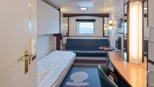 Cruiseschip-Hurtigruten-MS Polarlys-schip-Polar Outside-Categorie N3