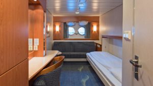 Cruiseschip-Hurtigruten-MS Trollfjord-Schip-Polar Outside-Categorie L2