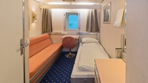 Cruiseschip-Hurtigruten-MS Vesteralen-Schip-Polar Inside-Categorie I2