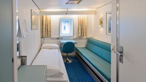 Cruiseschip-Hurtigruten-MS Vesteralen-Schip-Polar Outside-Categorie N2