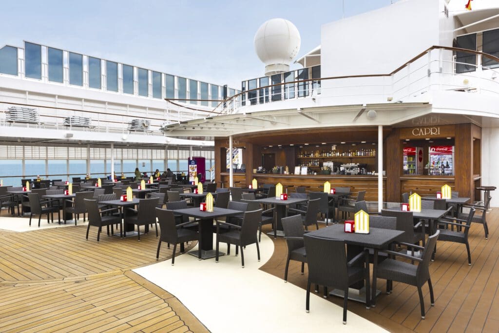 Cruiseschip-MSC Sinfonia-MSC Cruises-Capri Bar