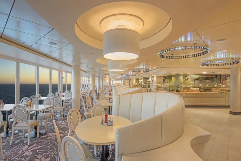Cruiseschip-Norwegian Epic-Norwegian Cruise Line-Restaurant Garden Cafe