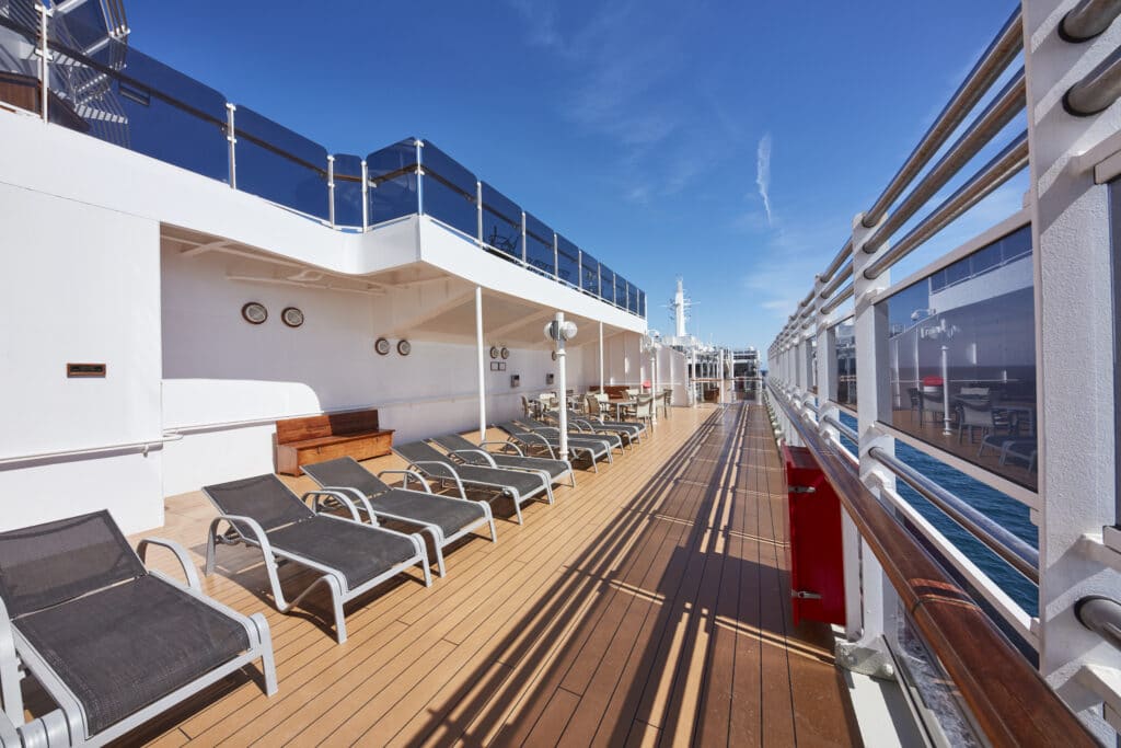 Cruiseschip-Queen Victoria-Cunard-Deck