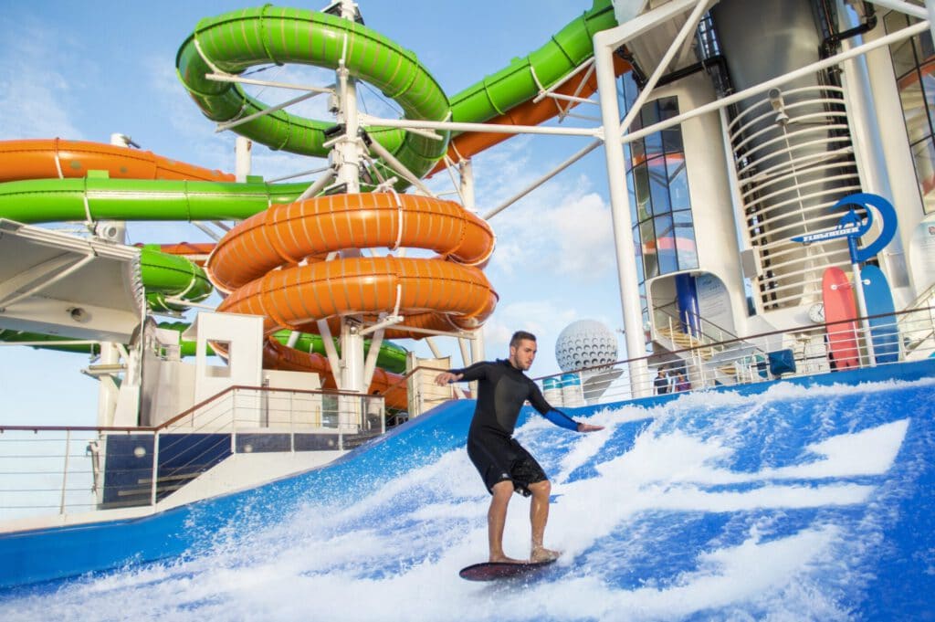 Cruiseschip-Liberty of the Seas-Royal Caribbean International-Flowrider