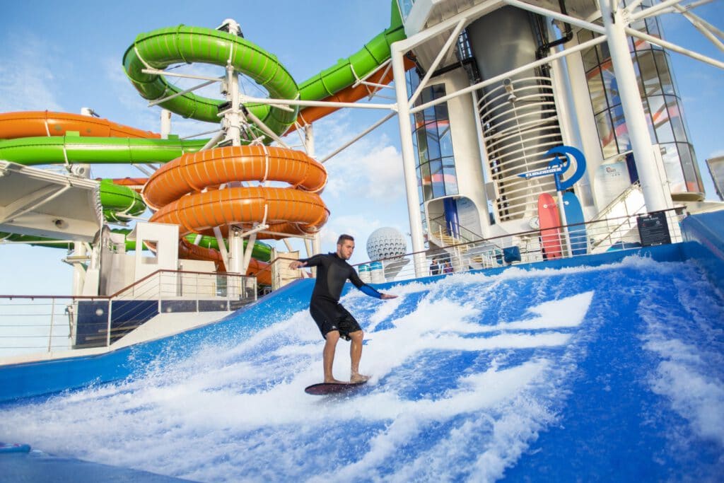 Cruiseschip-Freedom of the Seas-Royal Caribbean International-Flowrider