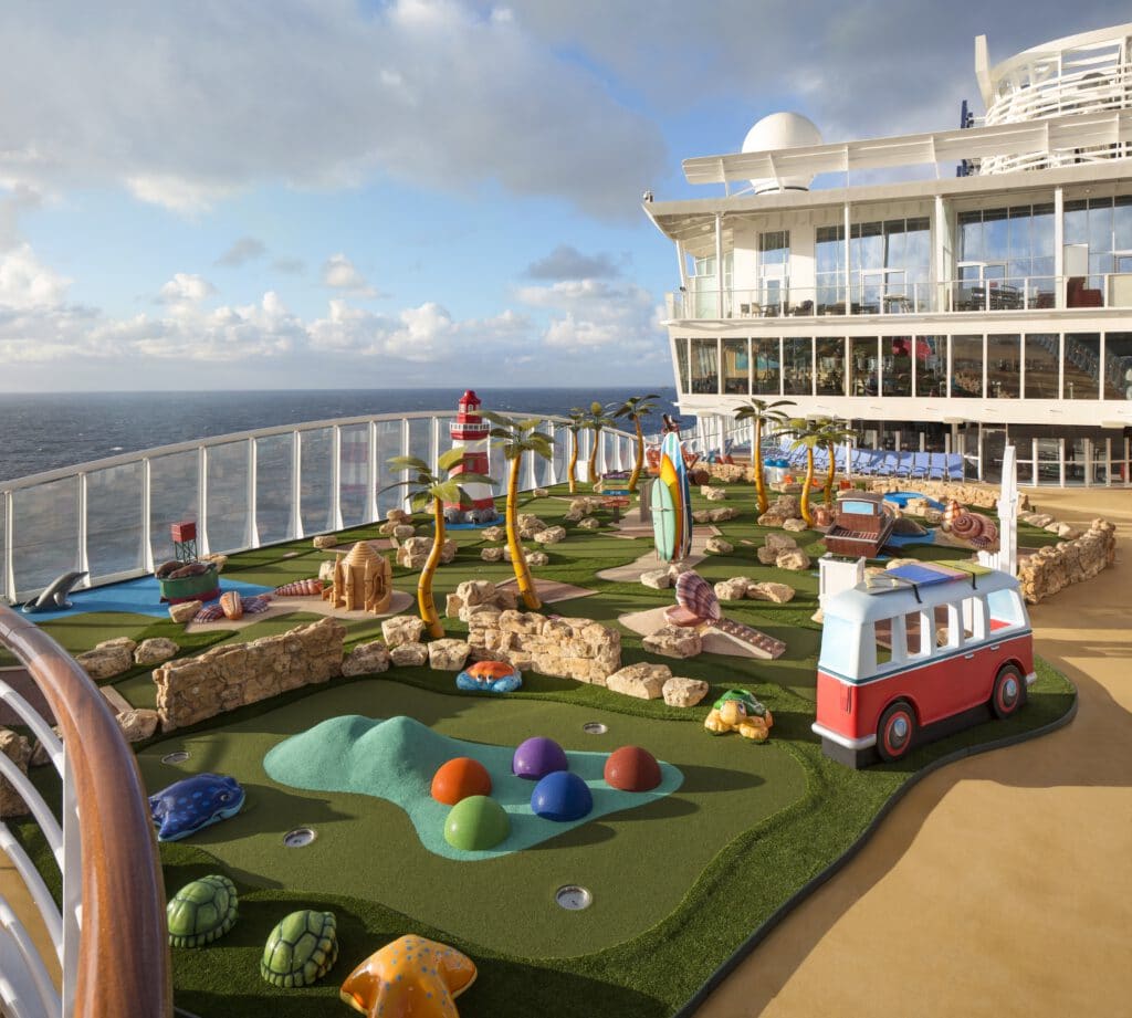 Cruiseschip-Symphony of the Seas-Royal Caribbean International-Mini Golf