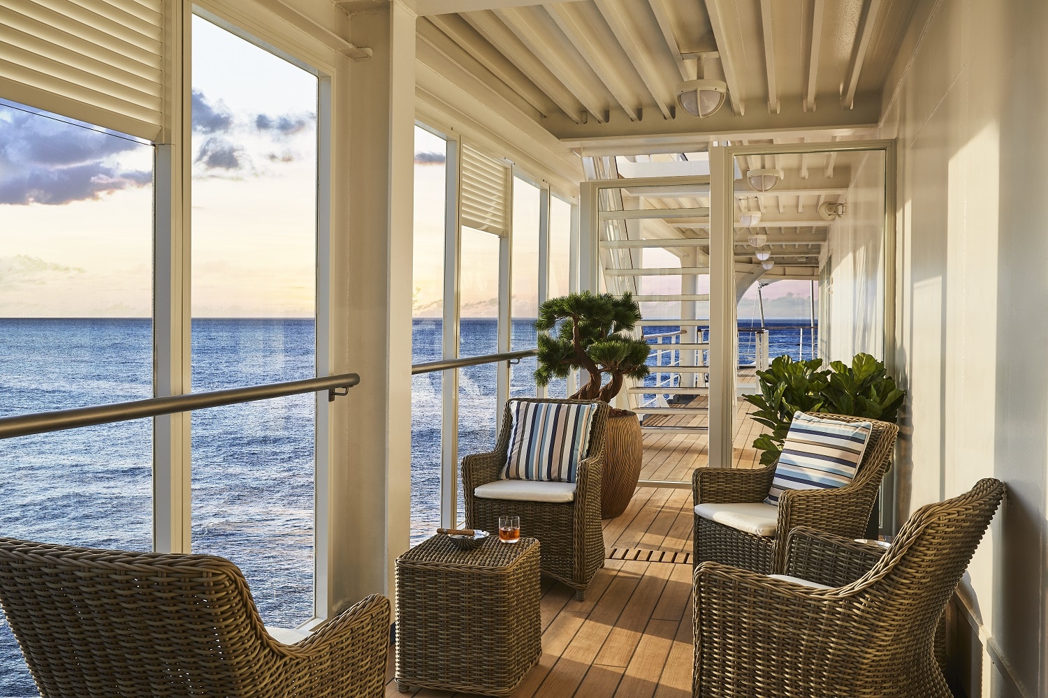 Cruiseschip-Silver Shadow-Silversea Cruises-Connoisseur Lounge