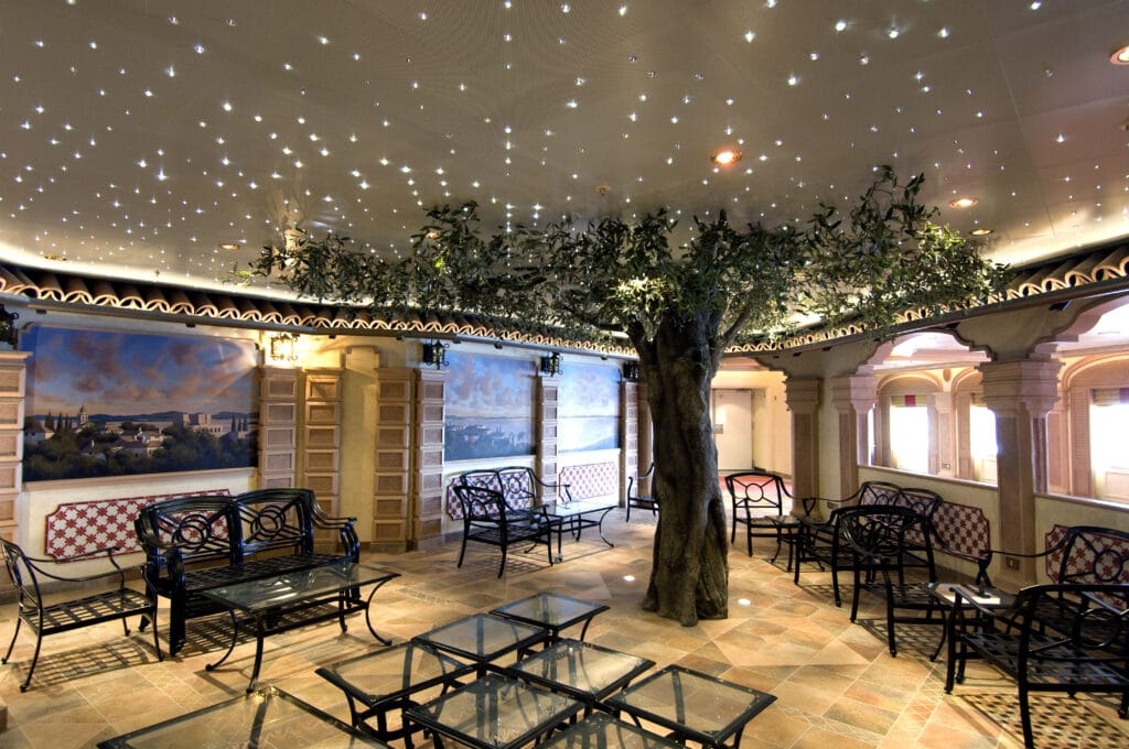Cruiseschip-Ventura-P&O Cruises-Lounge Ramblas