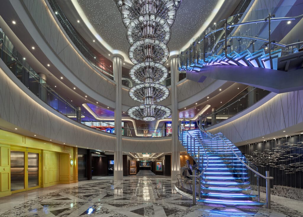 Cruiseschip-Norwegian Joy-Norwegian Cruise Line-Atrium