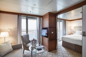 silversea-Silver-Explorer-cruiseschip-schip-Categorie-SL-Silver-suite