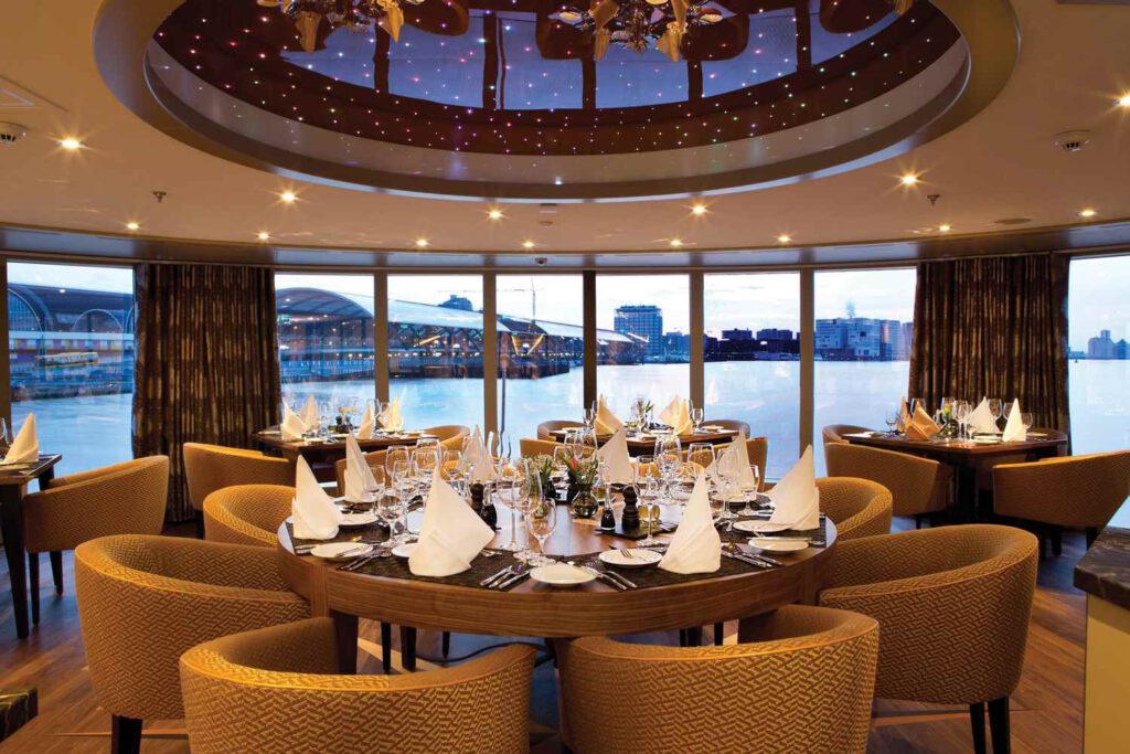 Amawaterways-AmaVenita-schip-rivierschip-cruiseschip-restaurant