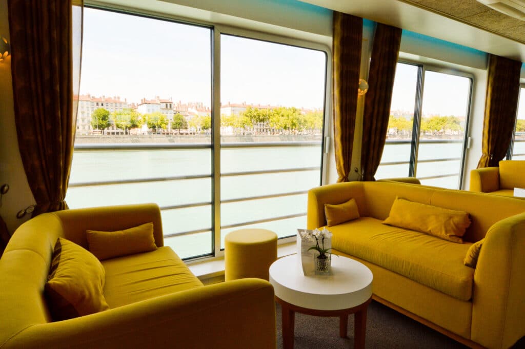 Rivierschip-CroisiEurope-MS-Camargue-Cruise-Salon