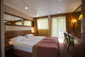 Rivierschip-CroisiEurope-MS Rostropovich-Cruise-Hutcategorie-Sloependek-deluxe met balkon-Cat. 6