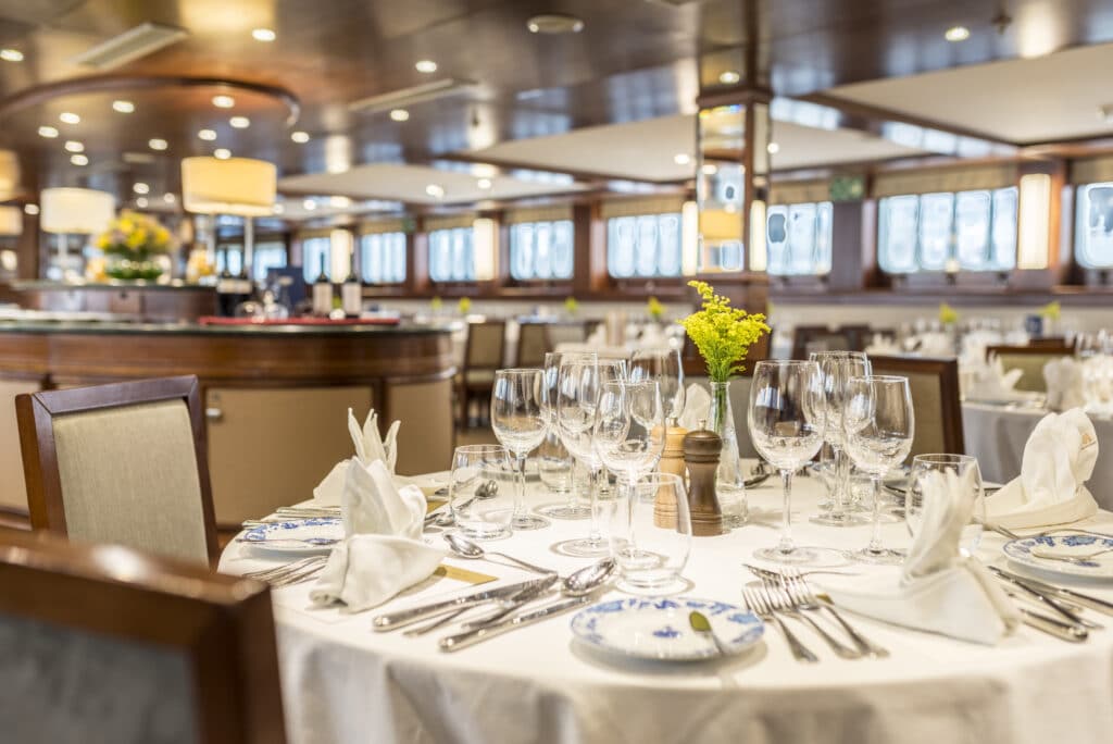 Rivierschip-Nicko Cruises-MS Douro Cruiser-Cruise-Restaurant (2)