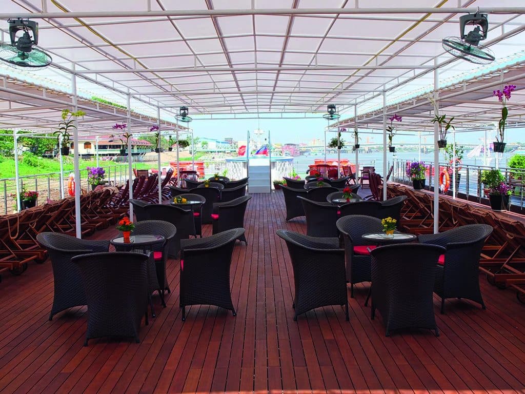 Nicko-Cruises-MS-Mekong-Prestige-II-Rivierschip-Cruise-Zonnedek