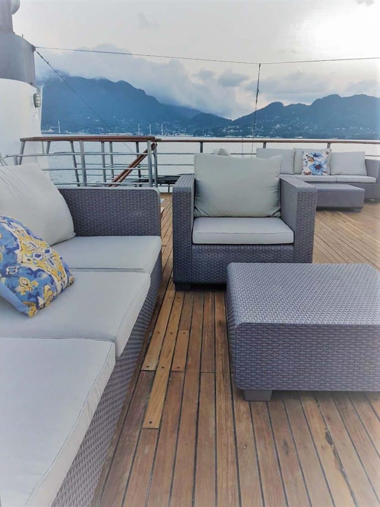 Variety-Cruises-MS-Pegasos-Cruiseschip-Cruises-Buitendek