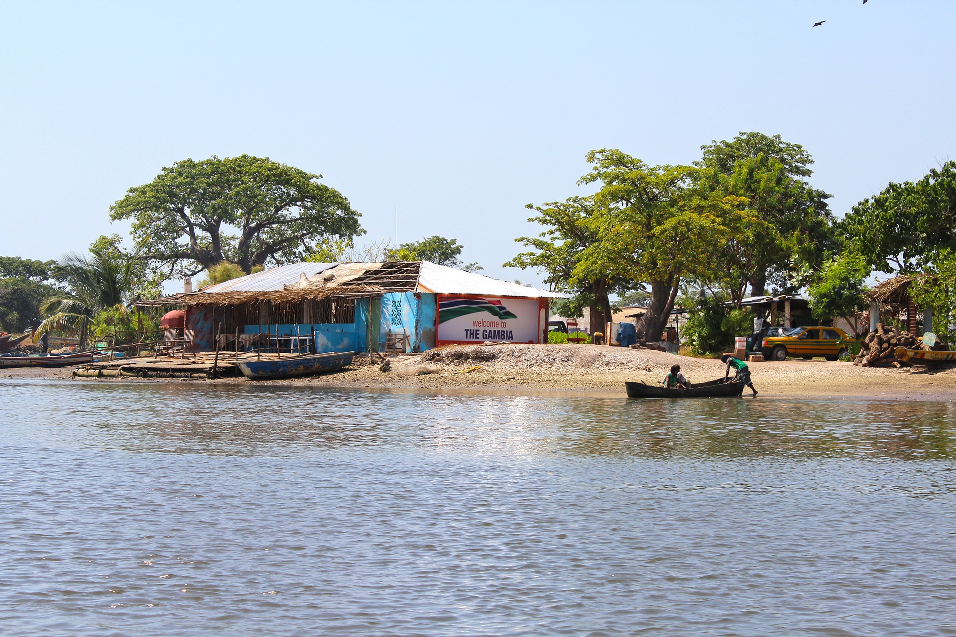 gambia-banjul-river-scene.jpg