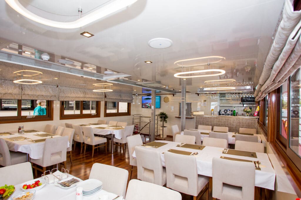 Cruiseschip-Katarina Line-Cruises-Premium Superior-Restaurant