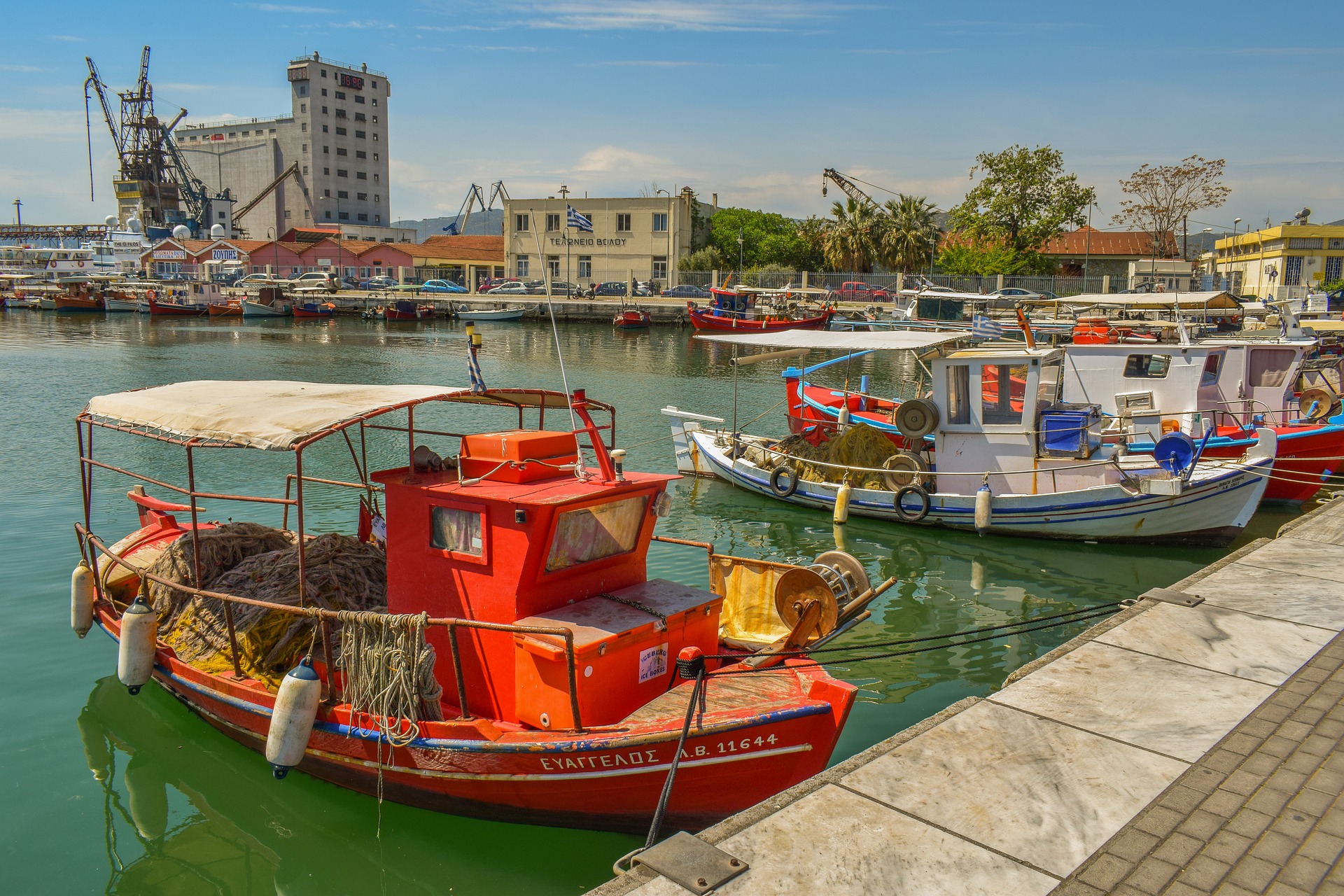 Griekenland-Volos-haven-bootjes