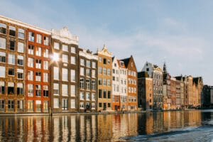 Nederland-amsterdam-kanaal