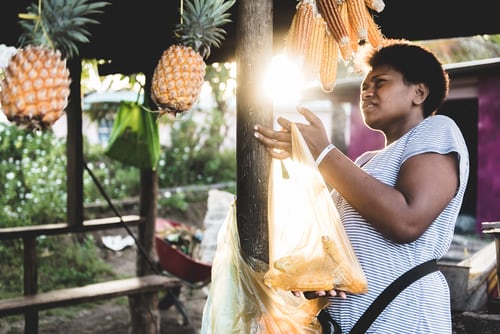 fiji-lautoka-markt-mensen